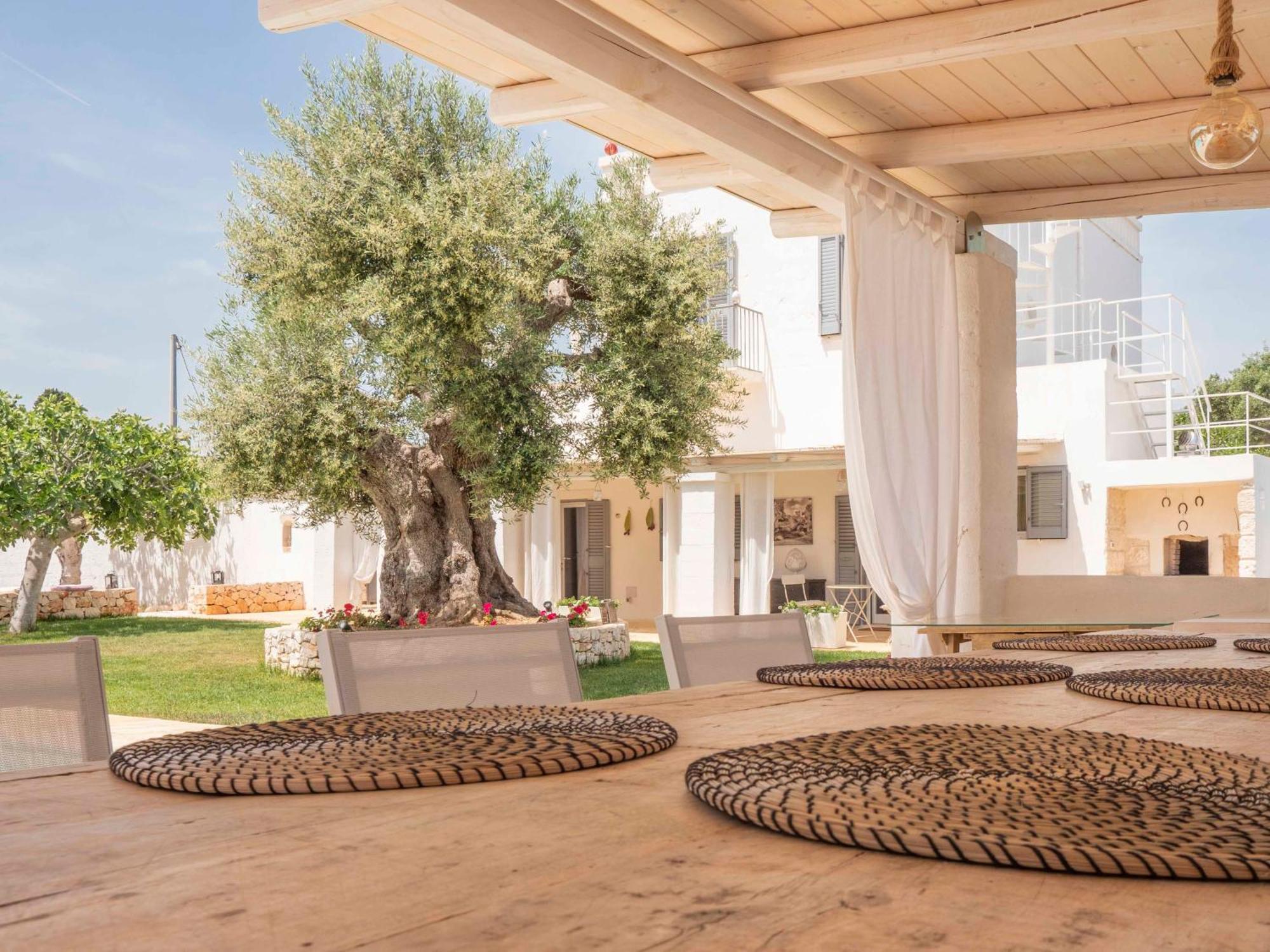 Masseria Artemisia Vista Mare Ostuni Exterior photo