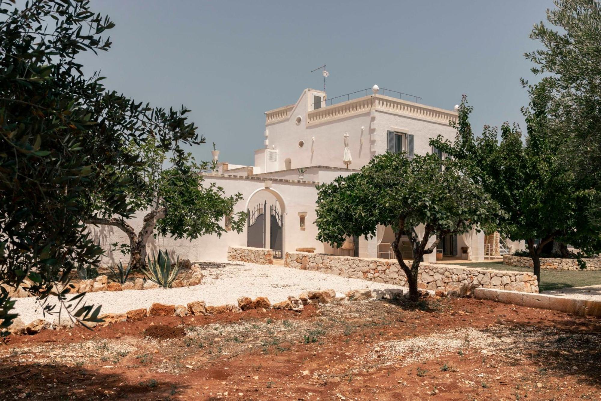 Masseria Artemisia Vista Mare Ostuni Exterior photo